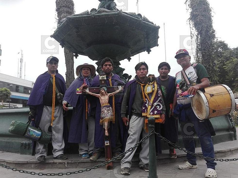 Peregrinos recorren 2,300 km para llegar a santuario del Cautivo de Ayabaca