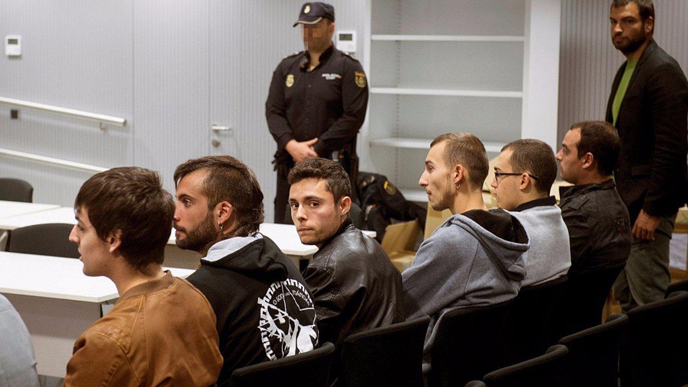 Doce raperos condenados a dos años de prisión por "enaltecimiento del terrorismo"