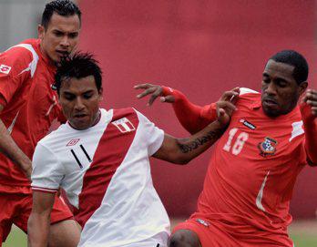 Perú venció 1-0 a Panamá en Moquegua
