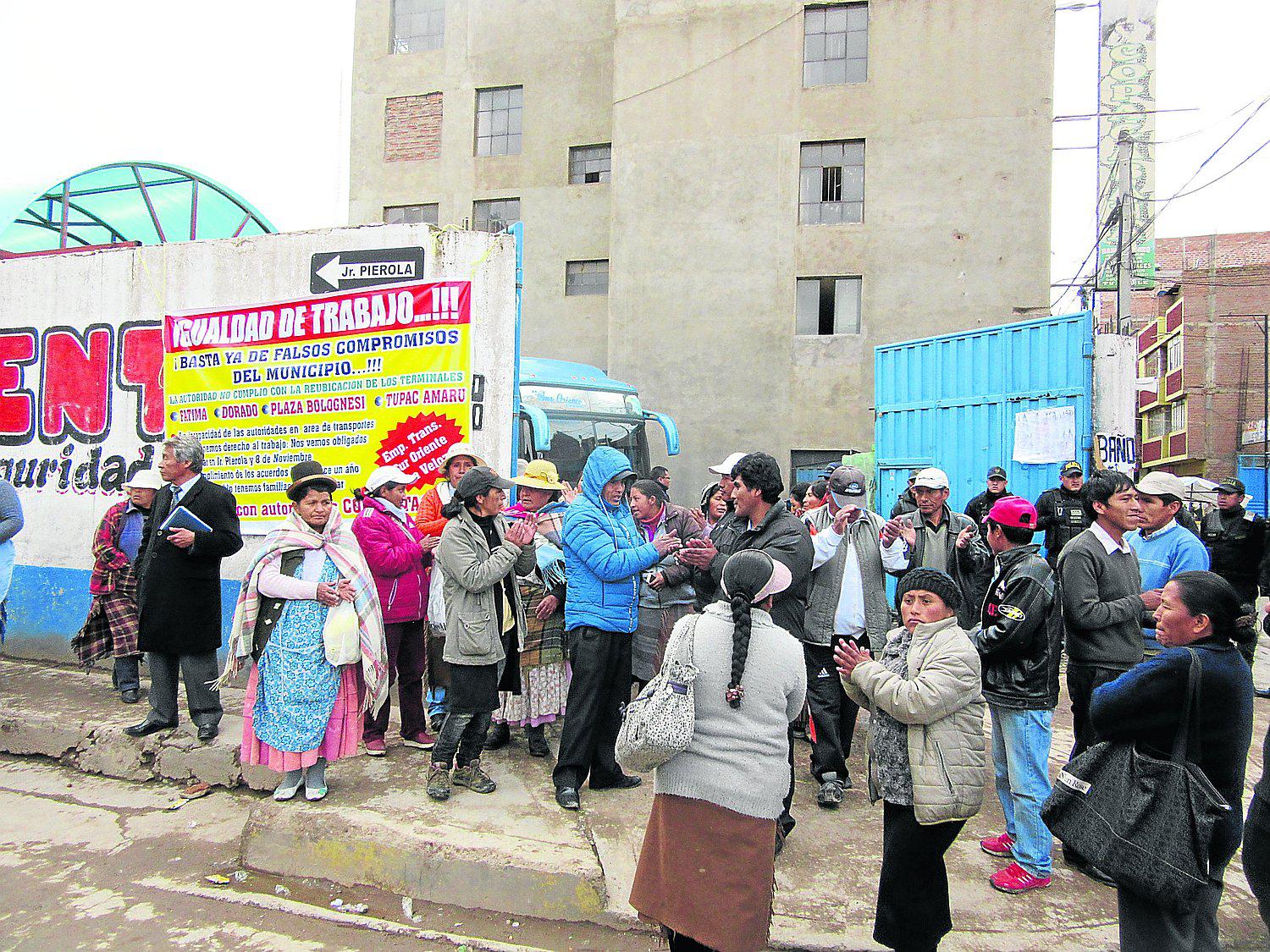 Juliaca: ​transportistas frustran operativo de clausura de terminal no autorizado