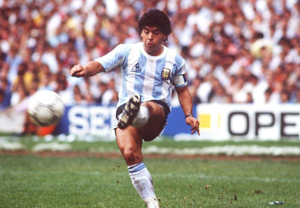 Maradona recuerda algunas de sus mejores jugadas (VIDEO y FOTOS)