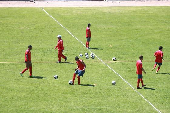Beltrán y Quina aptos para encuentro con San Simón
