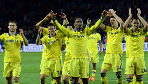Chelsea derrotó al Leicester y se quedó a un triunfo del título