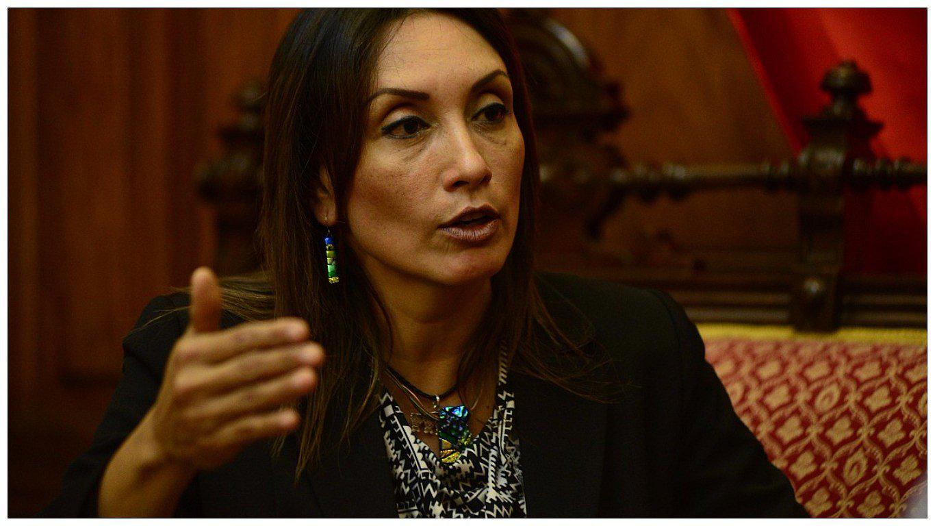 Donayre: no se debatirá prohibición de dádivas y financiamiento de acusados por narcotráfico