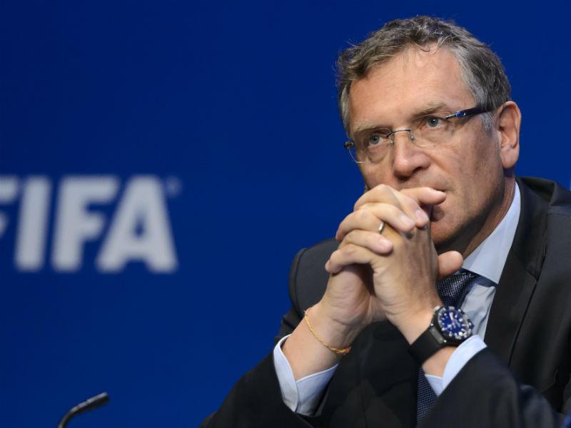 FIFA destituye a secretario general Jerome Valcke