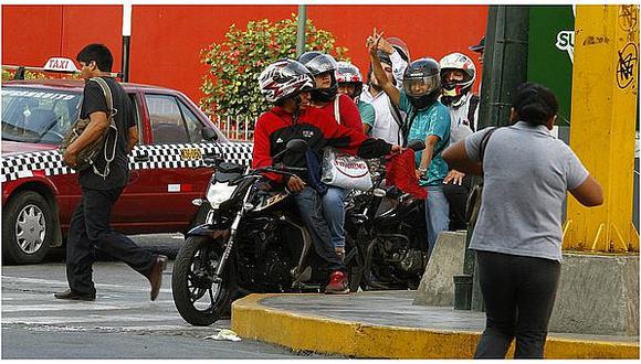 Surco: Emitirán norma contra motos colectivos