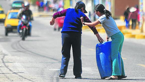 Pobladores se quejan por falta de agua en Salas - Guadalupe