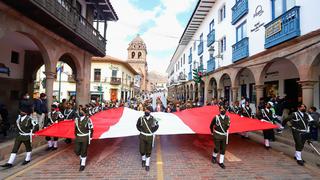 Día de la Bandera: Paseo de Bandera, izamiento del Pabellón Nacional y desfile en Cusco (GALERÍA)