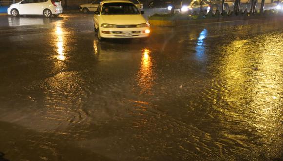 VIDEO: Intensas lluvias en Moquegua desataron torrenteras