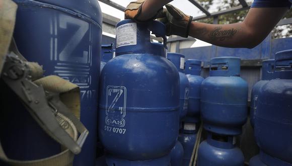 PetroPerú actualizó valor del combustible. Locales de comida se adelantan a suba y compran por mayoría para evitar perjuicios en negocios. (Foto: GEC)
