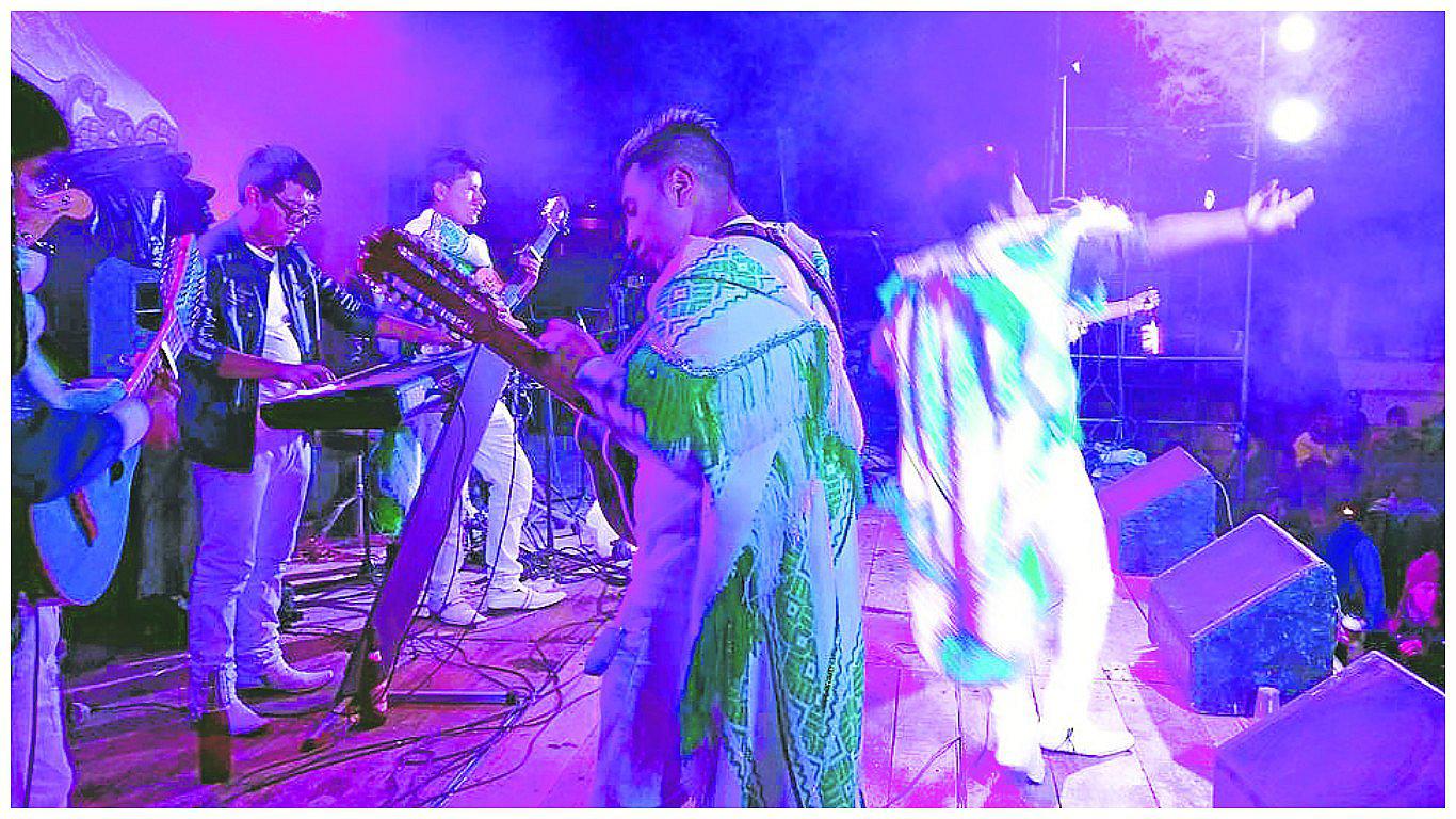 Tarma: Cantante sufre paro cardíaco durante presentación 