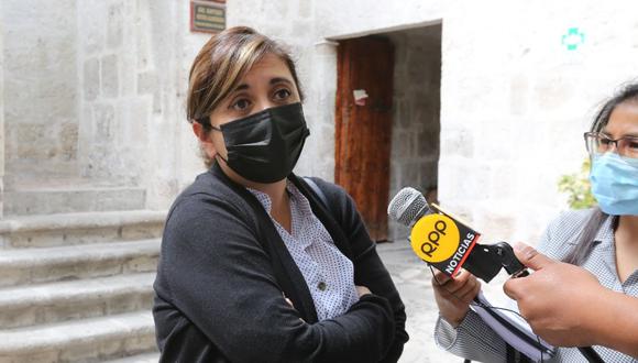 Procuradora del Gobierno Regional de Arequipa, Rosa Vallejos fue separada del cargo| Foto: Leonardo Cuito
