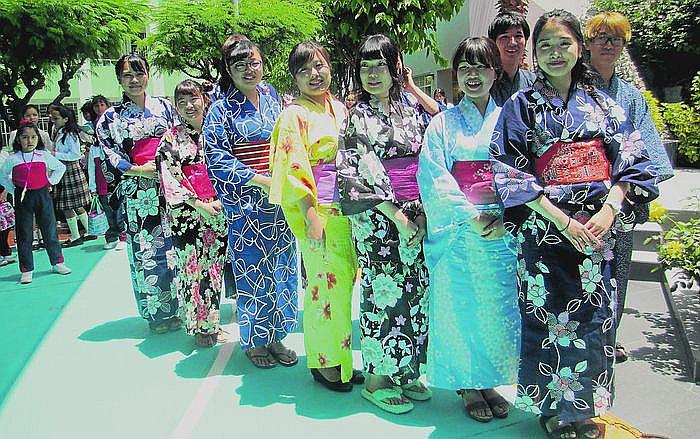 Estudiantes japoneses asimilan la cultura y el idioma en Arequipa