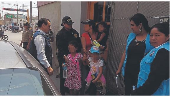 Las autoridades señalaron que cerca de 100 niños y adolescentes salen a las calles a pedir limosna. La Fiscalía de Familia asegura que la cifra se incrementó por la gran cantidad de parejas venezolanas.