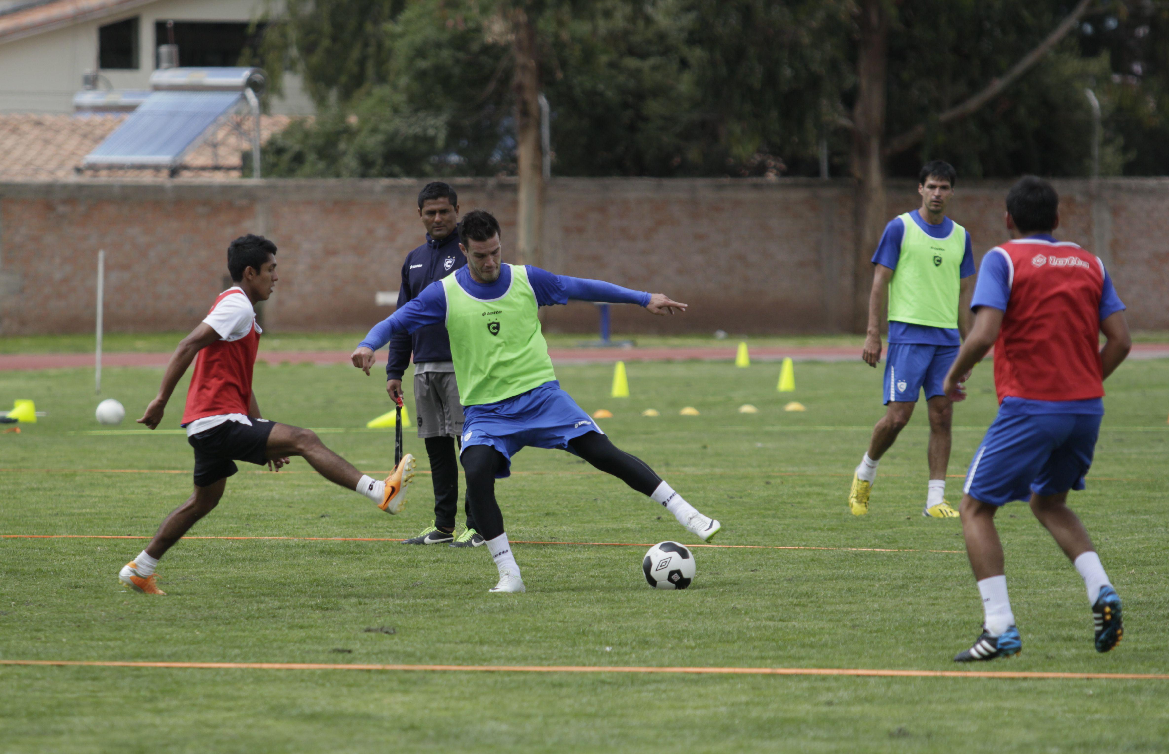 Real Garcilaso. Carando y Santillán esperan victoria de Alianza 