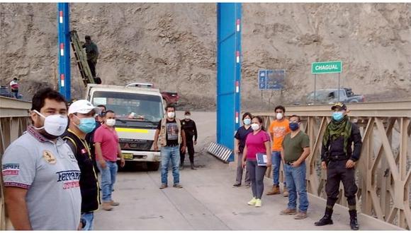 La Libertad: Instalan pórtico de desinfección de vehículos en puente de Chagual 