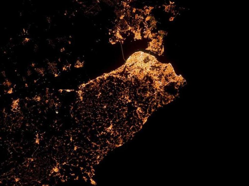 Así se ven las ciudades de noche desde el espacio (FOTOS)