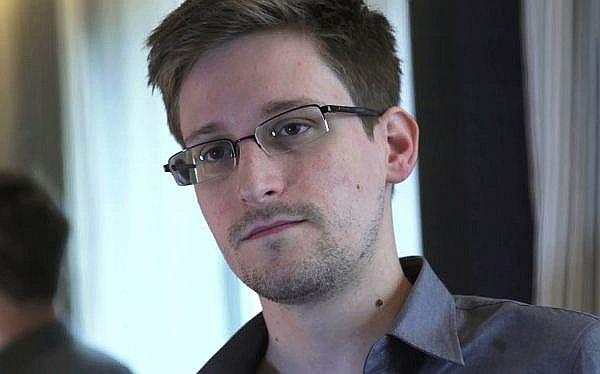 ​Edward Snowden pide perdón a Obama y dice que "le hizo un bien al país"
