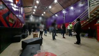 Intervienen discoteca de Huancayo donde se celebraba un cumpleaños y hallan a 20 menores de edad (VIDEO)