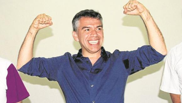 JEE decidió admitir candidatura de Julio Guzmán y seguirá en carrera