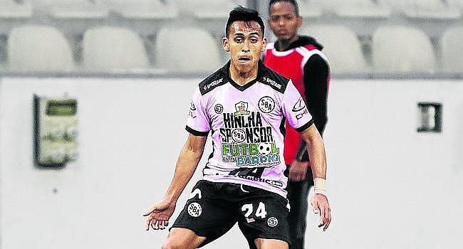 Lateral izquierdo, Carlos Neyra, cerca de fichar por FBC Melgar