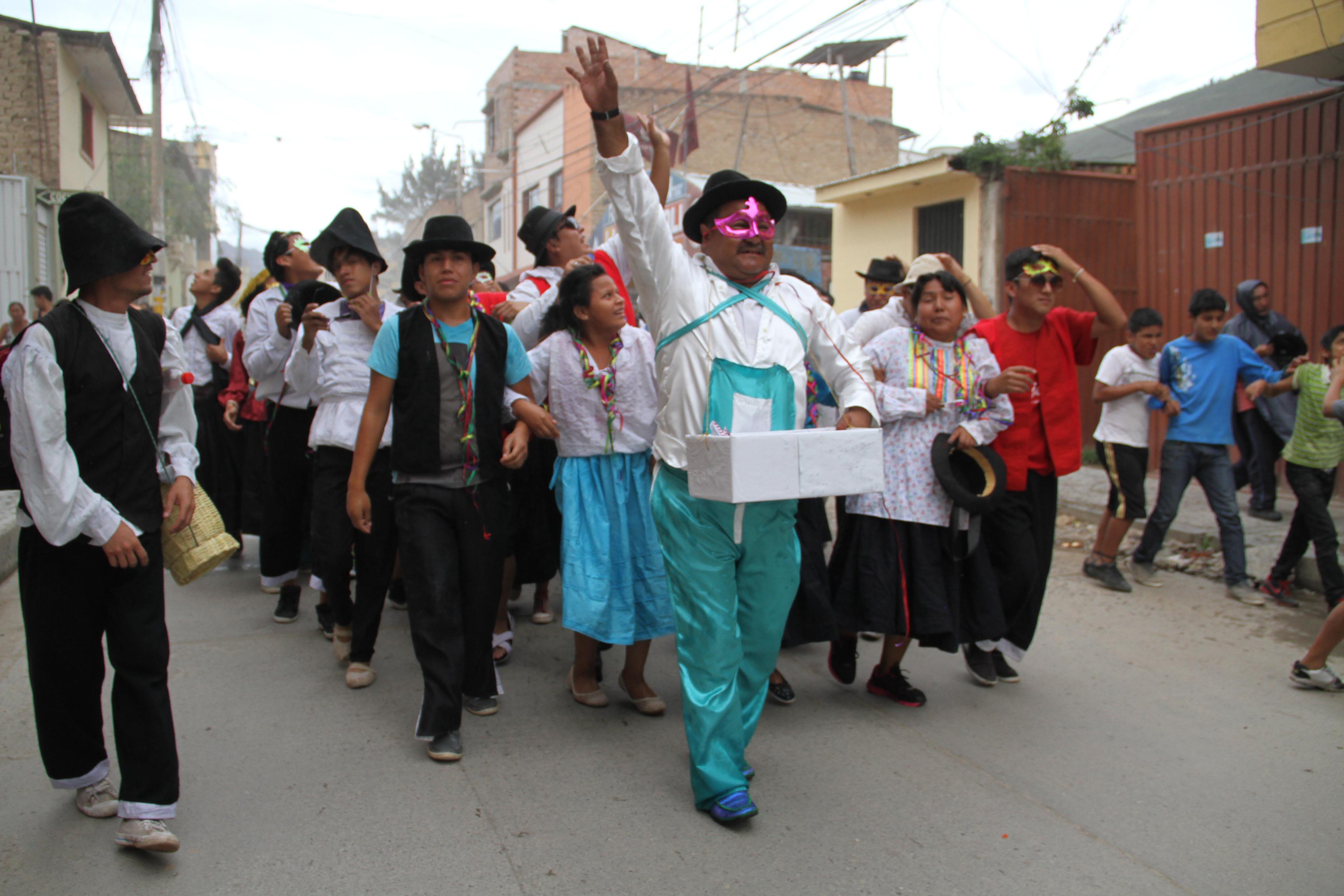 ​Huánuco vive la algarabía de la fiesta de carnavales 
