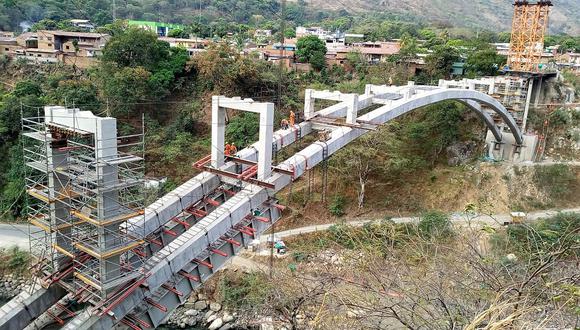 Reinician construcción de puente que unirá Cusco con Ayacucho