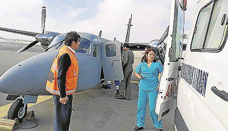 Recién nacido que tiene mal congénito es trasladado en avioneta a hospital de Lima 