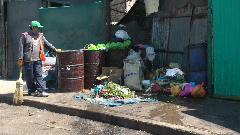Principal mercado de Tacna con condiciones de insalubridad