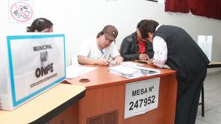 Electores asumieron cargos en mesas de votación