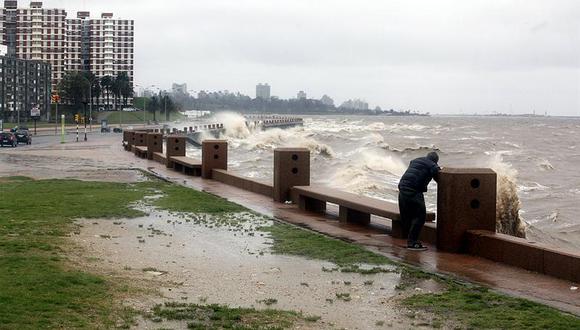 Uruguay: Un muerto y 950 evacuados por temporal
