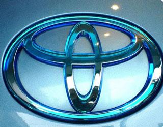 Toyota anuncia ganancias récord en segundo trimestre 2012