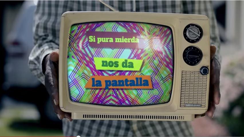 "​La pantalla”: Video musical critica a la "TV basura" peruana 