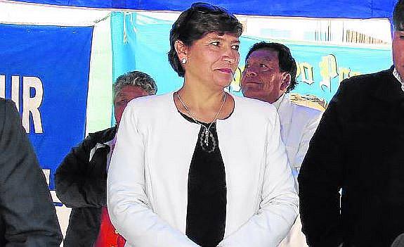 Juliaca: ​Gerente Municipal de San Román renunció por motivos de salud