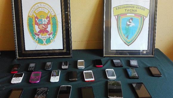 En operativo policial sorprenden a individuo vendiendo 22 celulares sin documentos 