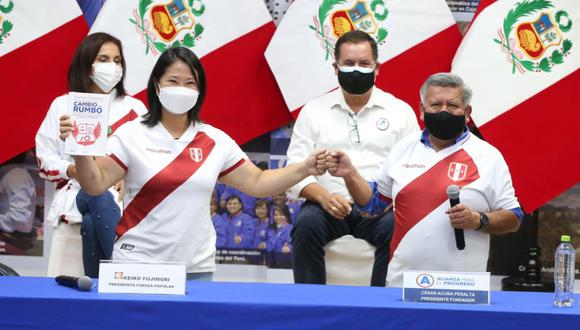Keiko Fujimori y César Acuña encabezaron un evento en el que APP brindó su respaldo a Fuerza Popular. (Foto: APP)