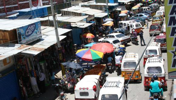 Crecimiento del parque automotor genera caos en Huánuco