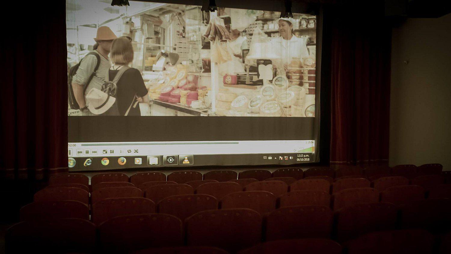 Hoy se estrena película sobre el mercado San Camilo