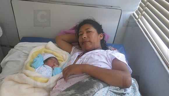 Adriano el primer bebe nacido el 2018 en Tacna