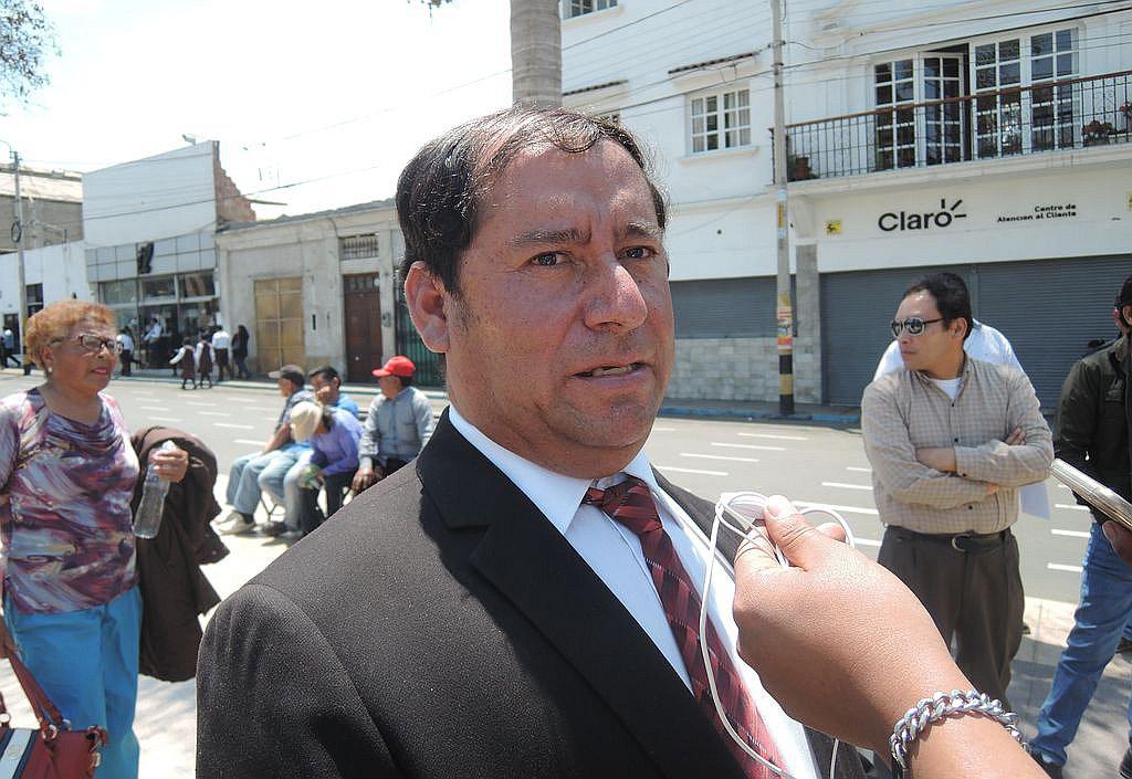 “Tenía una urgencia  y por ello no acudí a la sesión de consejo”