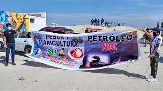 Piura: Maricultores protestan por el derrame de crudo en el mar