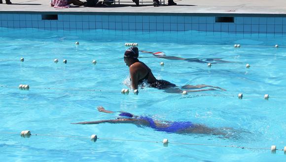 Impulsarán programa deportivo para formación de nadadores de competencia