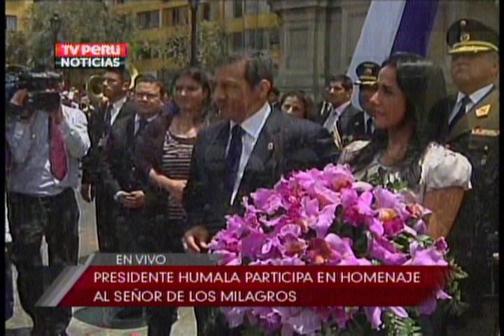 Presidente Humala rinde homenaje al Señor de Los Milagros