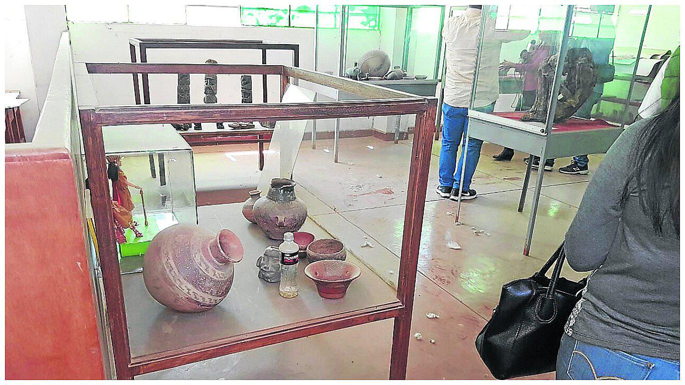 Trasladan piezas arqueológicas de institución educativa a Museo de Ica