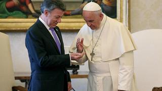 Papa Francisco ofrece su "ayuda" a Juan Manuel Santos para el proceso de paz en Colombia