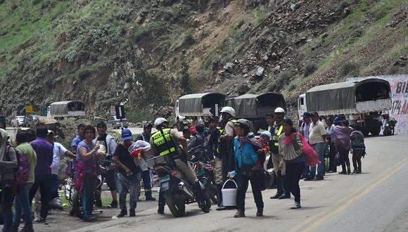 Policía Nacional invoca a ciudadanos no viajar al centro del país (FOTOS)