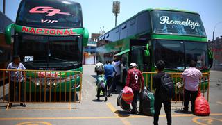 Suspenden viajes a Ica ante bloqueos en la Panamericana Sur por protestantes que demandan nuevas elecciones