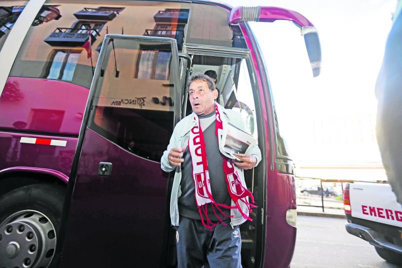 Roberto Chale cree que Universitario todavía puede campeonar