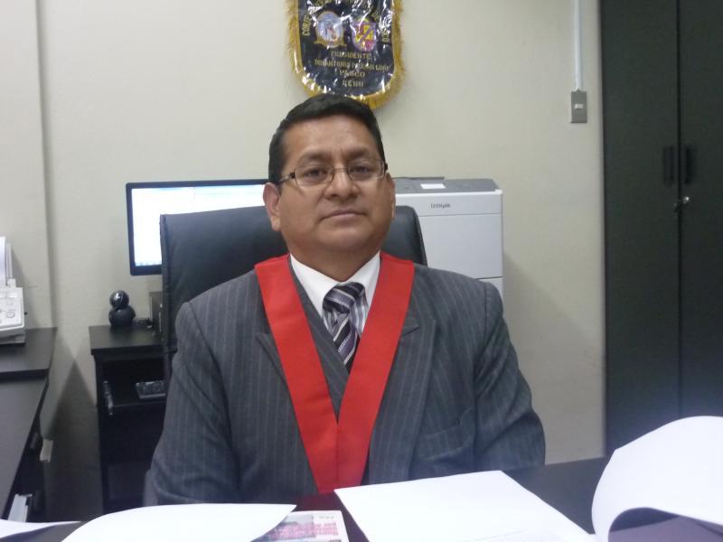 Ratifican a Antonio Paucar como vocal de Corte Superior de Justicia Huánuco