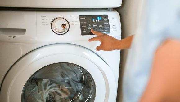 Cómo quitar los pelos de la ropa en la lavadora: trucos caseros y